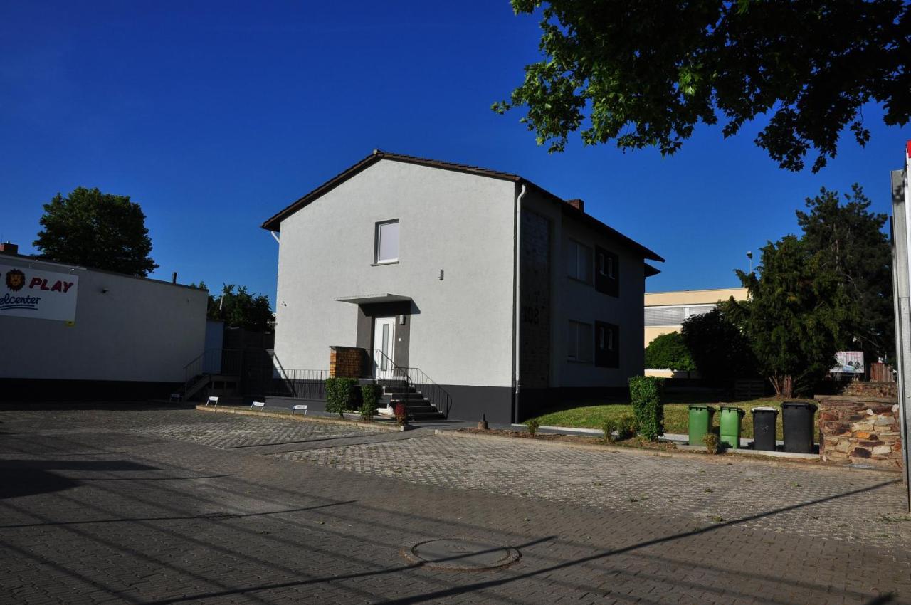 Weisenau Plaza Hostel Μάιντς Εξωτερικό φωτογραφία