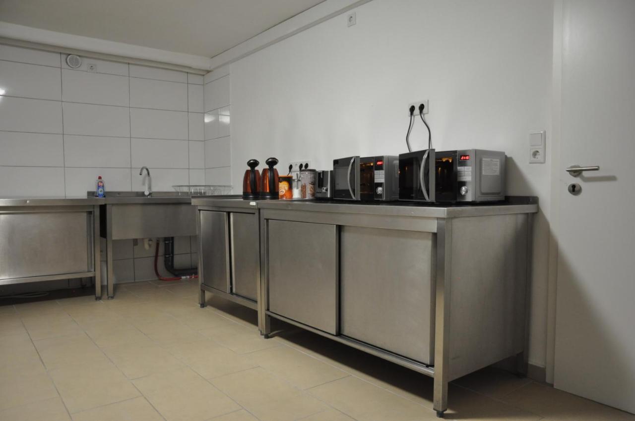 Weisenau Plaza Hostel Μάιντς Εξωτερικό φωτογραφία