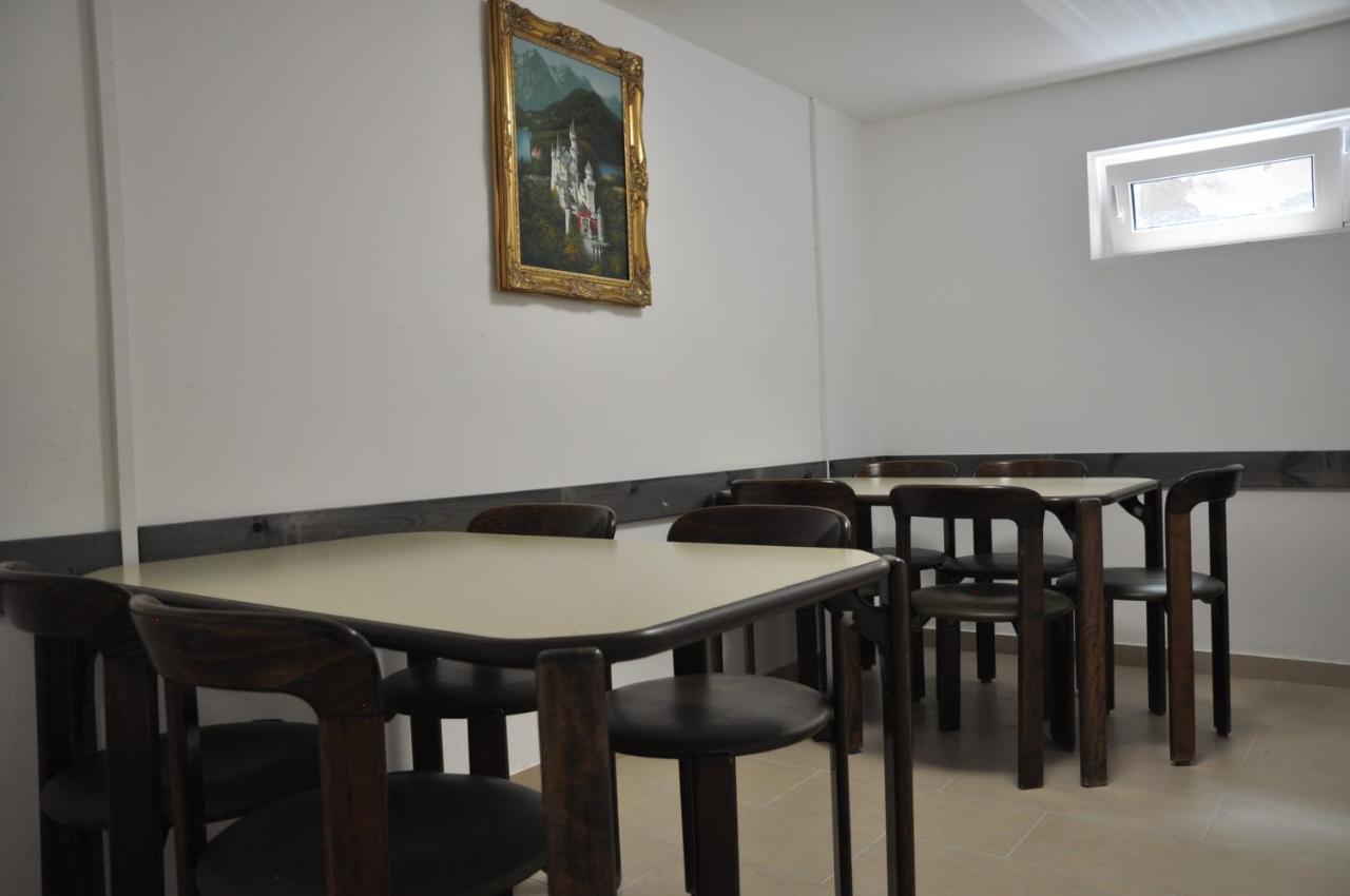 Weisenau Plaza Hostel Μάιντς Εξωτερικό φωτογραφία
