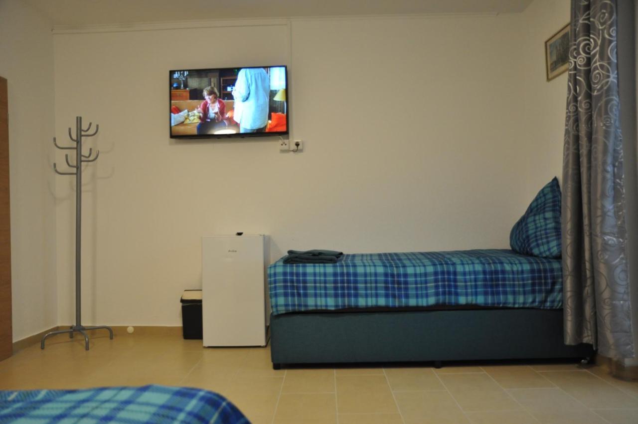 Weisenau Plaza Hostel Μάιντς Εξωτερικό φωτογραφία